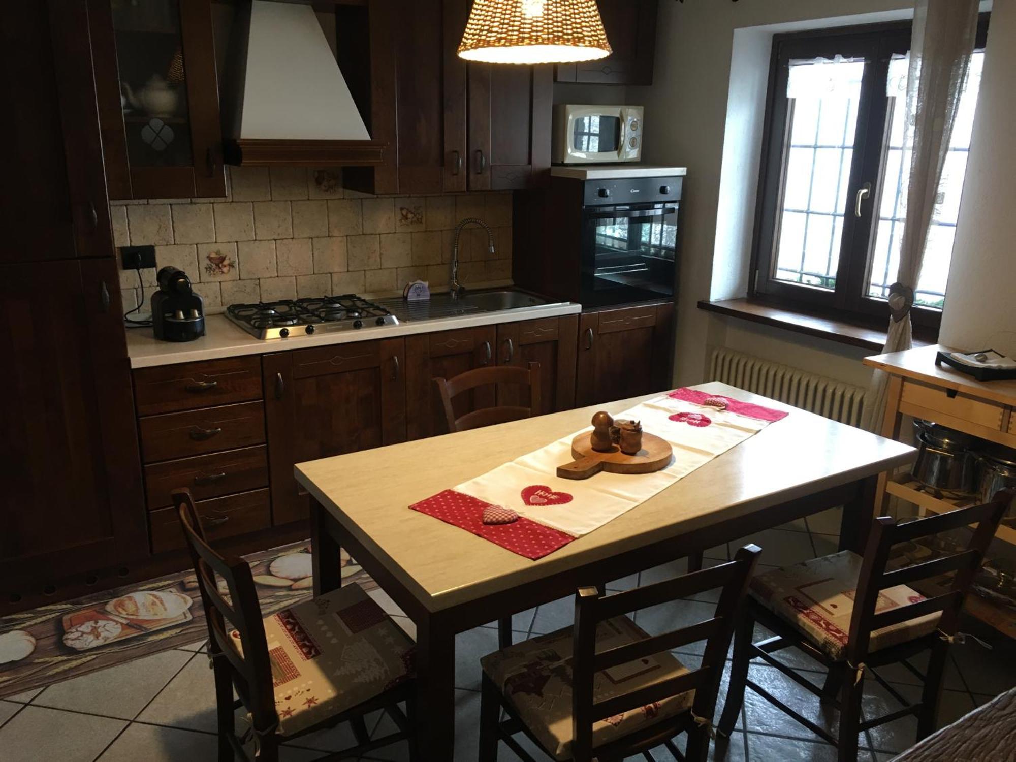 La Casa Del Bosco Lejlighed Aosta Eksteriør billede